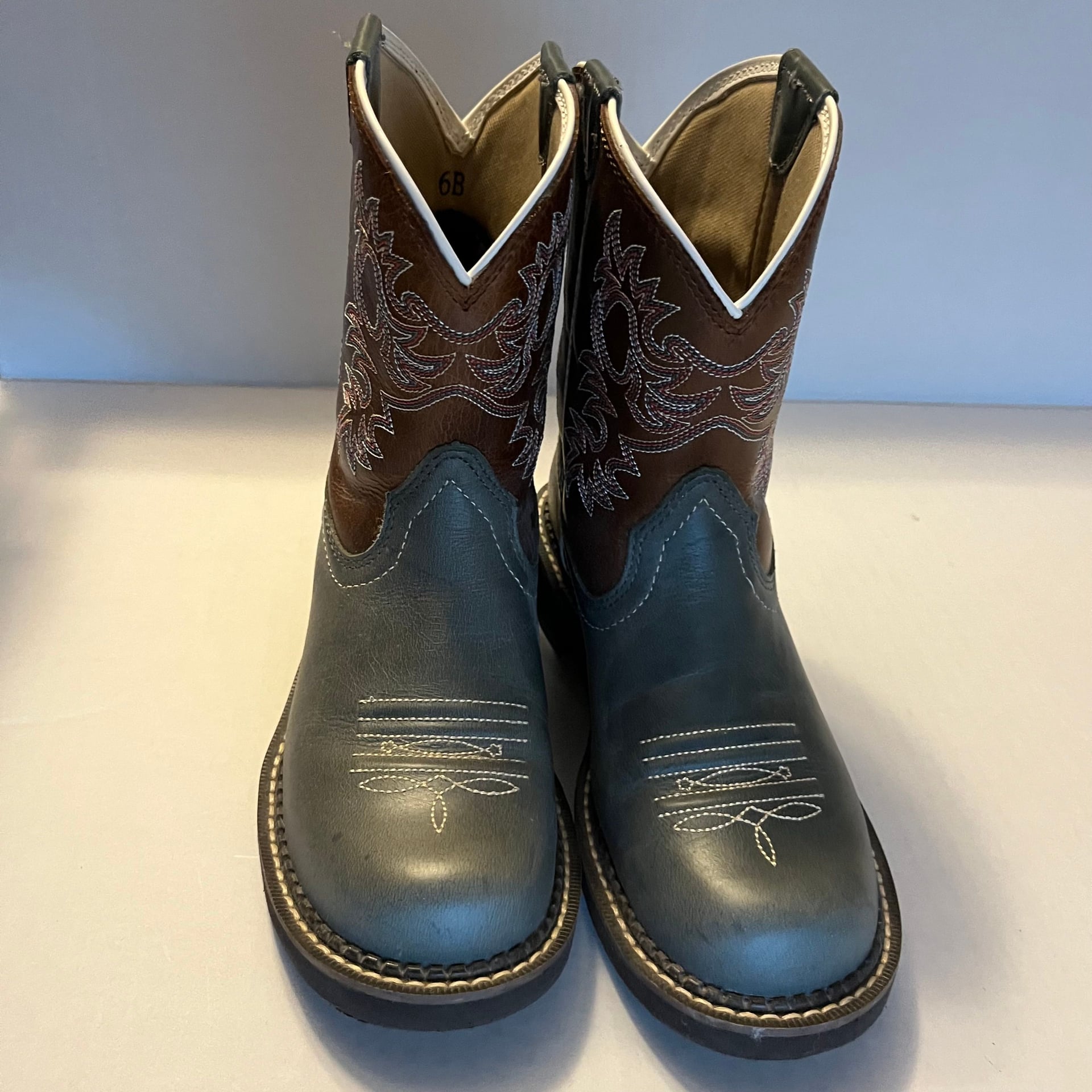 Ariat Fatbaby Heritage Western Boot Blue With Maroon